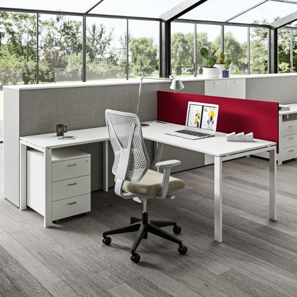 VISTA Scrivania con piano in legno e coppia gambe a ponte P80