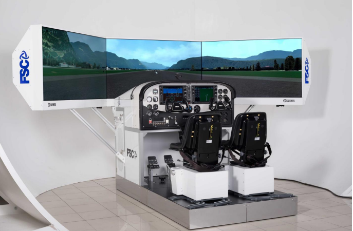 Laboratorio di simulazione di volo MULTI TYPE - LAB57